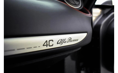Alfa Romeo 4C 1.7 (240 кс) - автомобили, коли, обяви за нови и употребявани 12