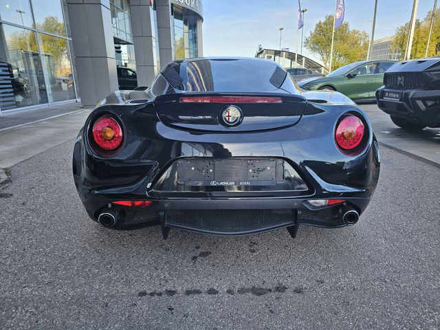 Alfa Romeo 4C 1.7 (240 кс) TCT - автомобили, коли, обяви за нови и употребявани 4