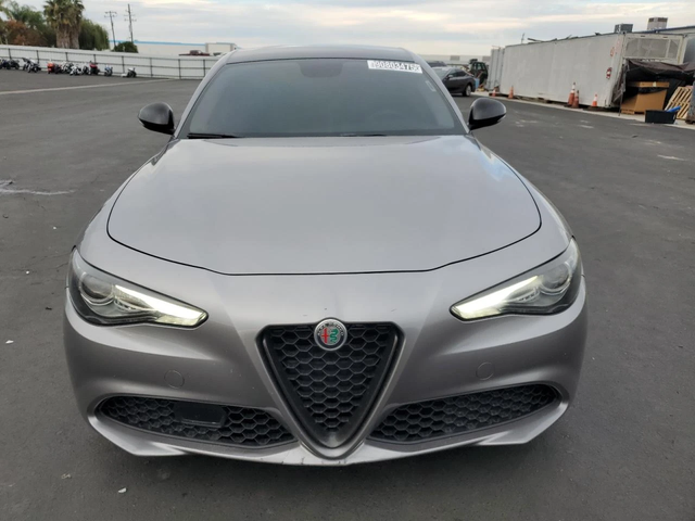 Alfa Romeo Giulia DISTRONIC* КОЖА* ПОДГРЕВ* - автомобили, коли, обяви за нови и употребявани 4