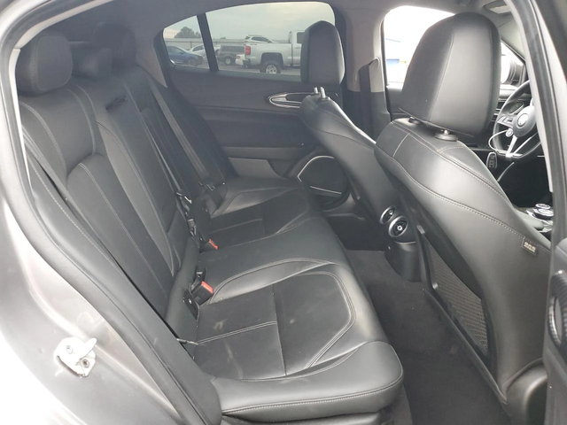 Alfa Romeo Giulia DISTRONIC* КОЖА* ПОДГРЕВ* - автомобили, коли, обяви за нови и употребявани 9