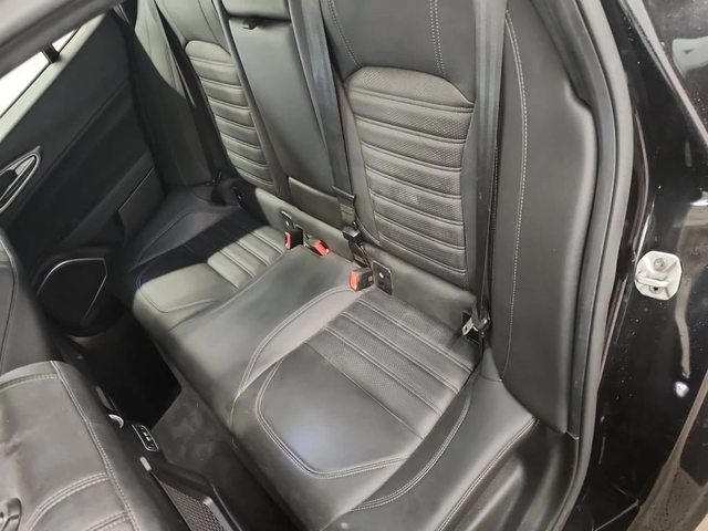 Alfa Romeo Giulia * VELOCE * CARFAX * ЦЕНА ДО БГ - автомобили, коли, обяви за нови и употребявани 13