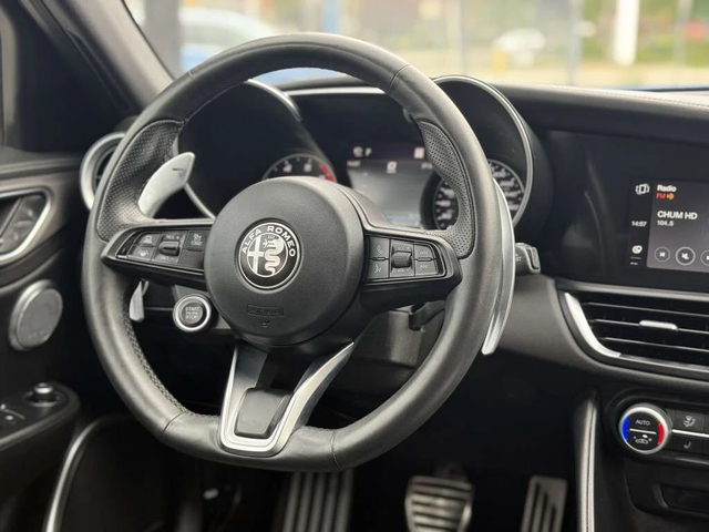 Alfa Romeo Giulia * CARFAX * ЦЕНА ДО БГ - автомобили, коли, обяви за нови и употребявани 8