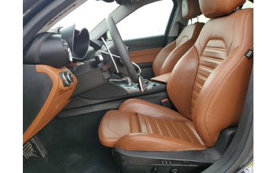 Alfa Romeo Giulia 2018 ALFA ROMEO GIULIA TI Q4 - автомобили, коли, обяви за нови и употребявани 6