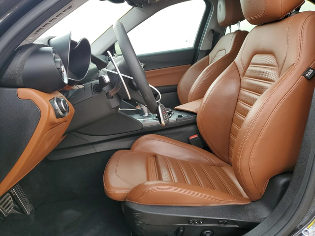 Alfa Romeo Giulia 2018 ALFA ROMEO GIULIA TI Q4 - автомобили, коли, обяви за нови и употребявани 6