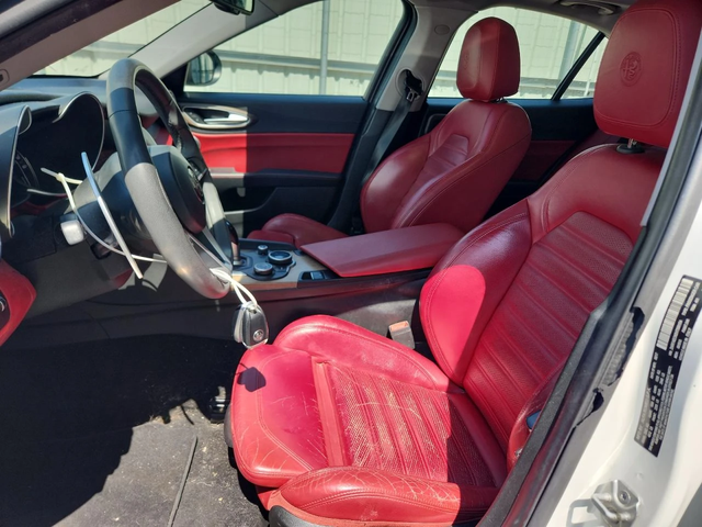 Alfa Romeo Giulia 2017 ALFA ROMEO GIULIA TI - автомобили, коли, обяви за нови и употребявани 6