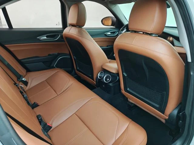 Alfa Romeo Giulia 2017* BSW AS Performance* CARFAX* КРАЙНА ЦЕНА - автомобили, коли, обяви за нови и употребявани 16