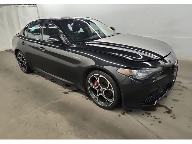 Alfa Romeo Giulia VELOCE* CARFAX* - автомобили, коли, обяви за нови и употребявани 1