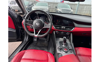 Alfa Romeo Giulia Ti Sport Q4* HARMAN KARDON* KEYLESS* ПОДГРЕВ* - автомобили, коли, обяви за нови и употребявани 10