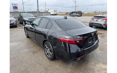 Alfa Romeo Giulia Ti Sport Q4* HARMAN KARDON* KEYLESS* ПОДГРЕВ* - автомобили, коли, обяви за нови и употребявани 6