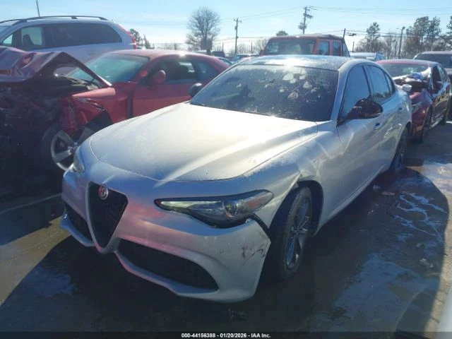 Alfa Romeo Giulia * KEYLESS* ПАНОРАМА* КОЖА* ПОДГРЕВ* КАМЕРА* - автомобили, коли, обяви за нови и употребявани 1