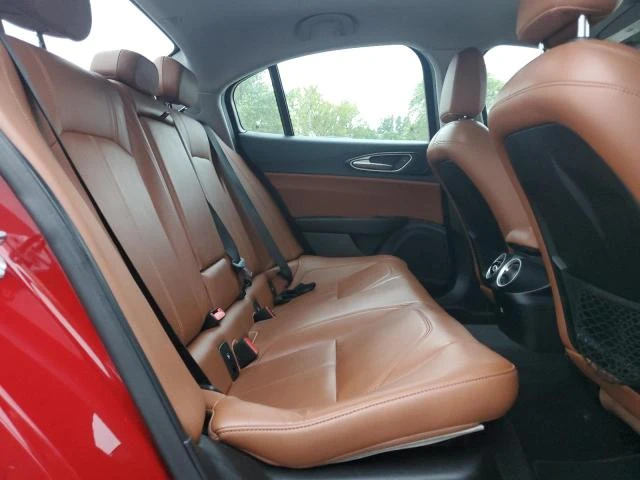 Alfa Romeo Giulia Q4* AWD* KEYLESS* КОЖА - автомобили, коли, обяви за нови и употребявани 9