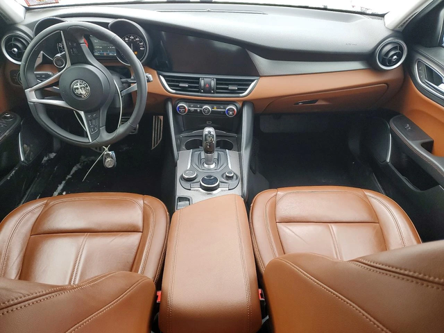 Alfa Romeo Giulia * Q4* AWD* КОЖА* ПОДГРЕВ* ПАМЕТ* LED* - автомобили, коли, обяви за нови и употребявани 7