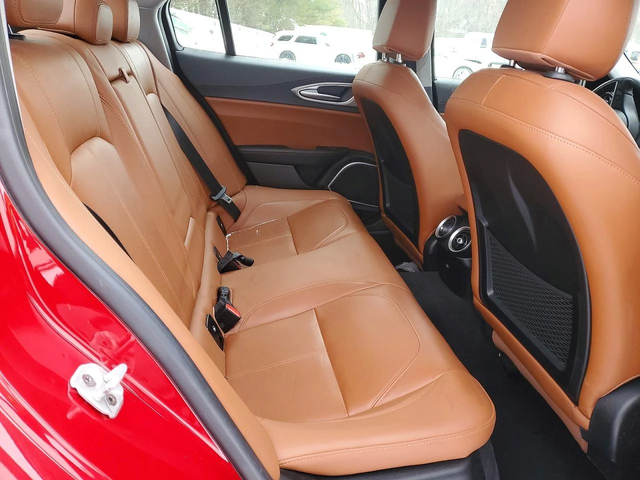 Alfa Romeo Giulia * Q4* AWD* КОЖА* ПОДГРЕВ* ПАМЕТ* LED* - автомобили, коли, обяви за нови и употребявани 9