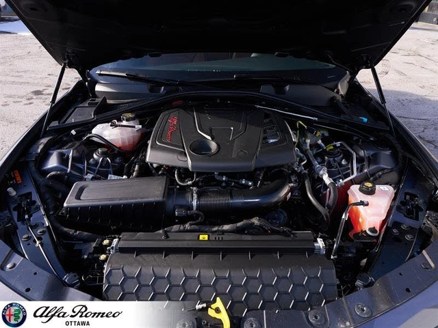 Alfa Romeo Giulia АвтоКредит* (ЦЕНА ДО БГ) - автомобили, коли, обяви за нови и употребявани 11