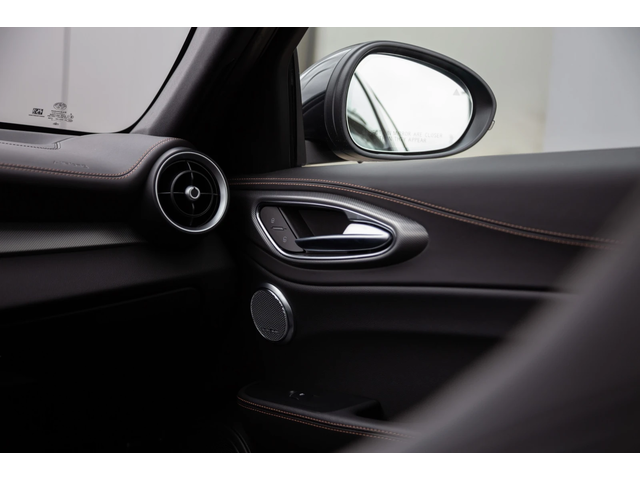 Alfa Romeo Giulia Intensa AWD АвтоКредит (ЦЕНА ДО БГ) - автомобили, коли, обяви за нови и употребявани 13