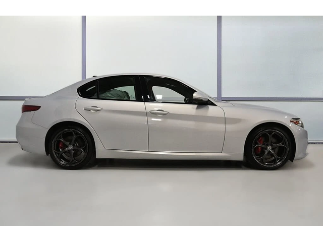 Alfa Romeo Giulia Ti Sport * АвтоКредит * (ЦЕНА ДО БГ) - автомобили, коли, обяви за нови и употребявани 4