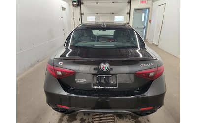 Alfa Romeo Giulia Veloce AWD* АвтоКредит* (Цена до БГ) - автомобили, коли, обяви за нови и употребявани 6