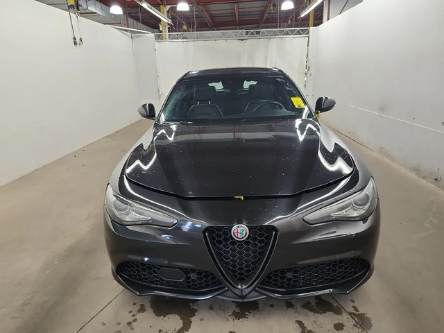 Alfa Romeo Giulia Veloce AWD* АвтоКредит* (Цена до БГ) - автомобили, коли, обяви за нови и употребявани 7