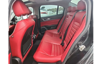 Alfa Romeo Giulia * TI SPORT * ПОДГРЕВ* KEYLESS* - автомобили, коли, обяви за нови и употребявани 10
