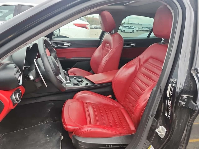 Alfa Romeo Giulia * TI SPORT * ПОДГРЕВ* KEYLESS* - автомобили, коли, обяви за нови и употребявани 4