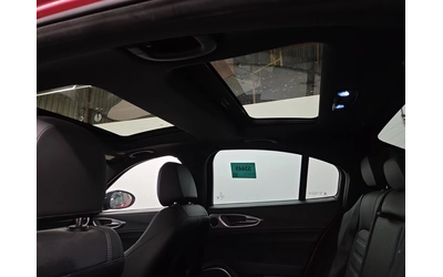 Alfa Romeo Giulia VELOCE/AWD/H&K/Distronic/Pano - автомобили, коли, обяви за нови и употребявани 11