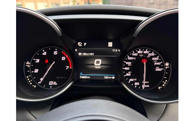 Alfa Romeo Giulia VELOCE/AWD/H&K/Distronic - автомобили, коли, обяви за нови и употребявани 13