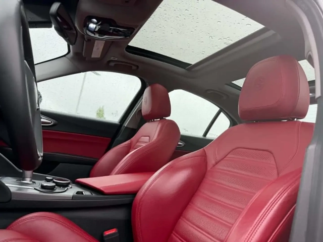 Alfa Romeo Giulia - автомобили, коли, обяви за нови и употребявани 12
