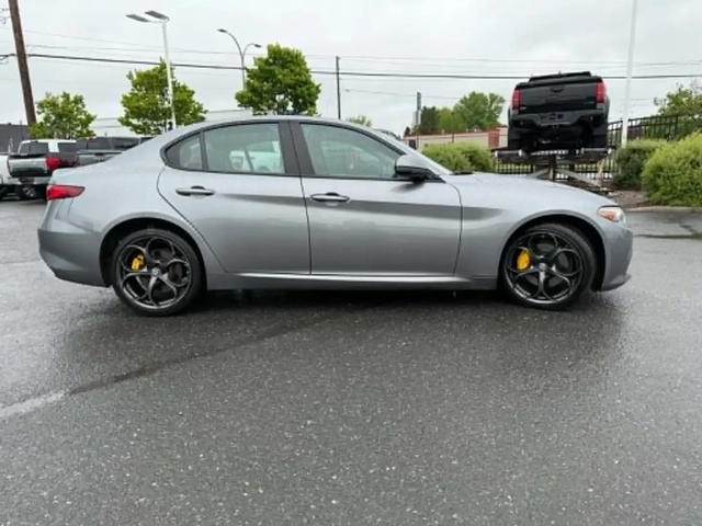 Alfa Romeo Giulia - автомобили, коли, обяви за нови и употребявани 3