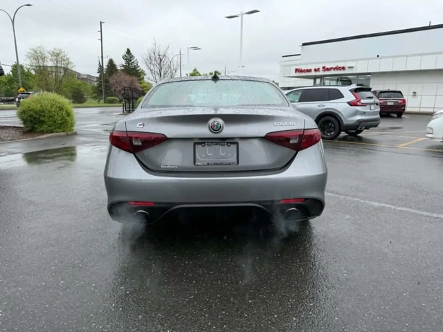 Alfa Romeo Giulia - автомобили, коли, обяви за нови и употребявани 5