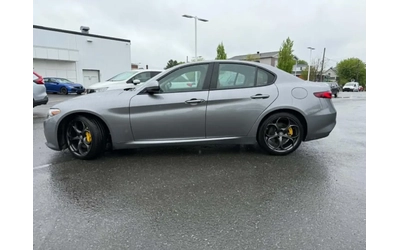 Alfa Romeo Giulia - автомобили, коли, обяви за нови и употребявани 7