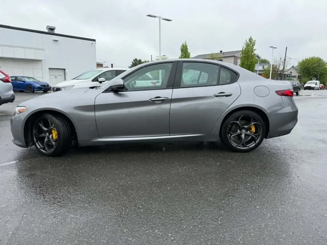 Alfa Romeo Giulia - автомобили, коли, обяви за нови и употребявани 7