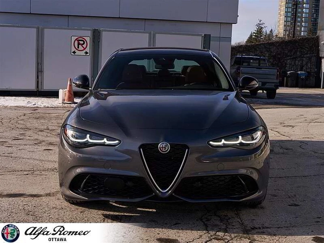 Alfa Romeo Giulia FACE| ОТ МАГАЗИНА| Q4 - автомобили, коли, обяви за нови и употребявани 1