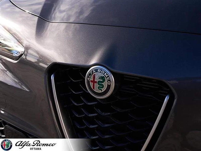 Alfa Romeo Giulia FACE| ОТ МАГАЗИНА| Q4 - автомобили, коли, обяви за нови и употребявани 5