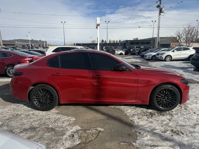 Alfa Romeo Giulia 2017* TI* AWD* MONZA RED* КРАЙНА ЦЕНА - автомобили, коли, обяви за нови и употребявани 4
