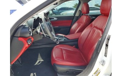 Alfa Romeo Giulia AWD* Q4* ПОДГРЕВ* ПАНОРАМА* КАМЕРА* KEYLESS* - автомобили, коли, обяви за нови и употребявани 7