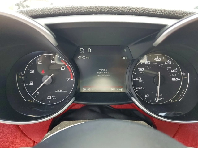 Alfa Romeo Giulia AWD* Q4* ПОДГРЕВ* ПАНОРАМА* КАМЕРА* KEYLESS* - автомобили, коли, обяви за нови и употребявани 8