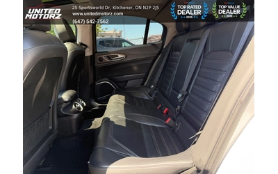 Alfa Romeo Giulia Ti AWD* HARMAN KARDON* ПОДГРЕВ* ПАНОРАМА* KEYLESS* - автомобили, коли, обяви за нови и употребявани 15