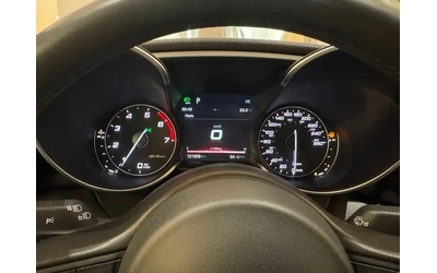 Alfa Romeo Giulia Ti AWD* ДИСТРОНИК* ЕДИН СОБСТВЕНИК* ОТ ОФИЦ.ДИЛЪР - автомобили, коли, обяви за нови и употребявани 14