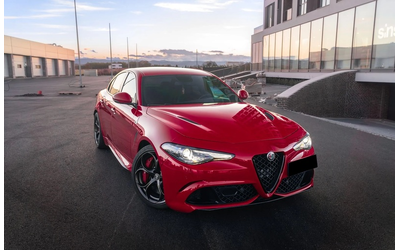 alfa-romeo-giulia-giulia-2-9-turbo-rwd-quadrifoglio - 0