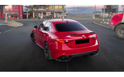 alfa-romeo-giulia-giulia-2-9-turbo-rwd-quadrifoglio - 1