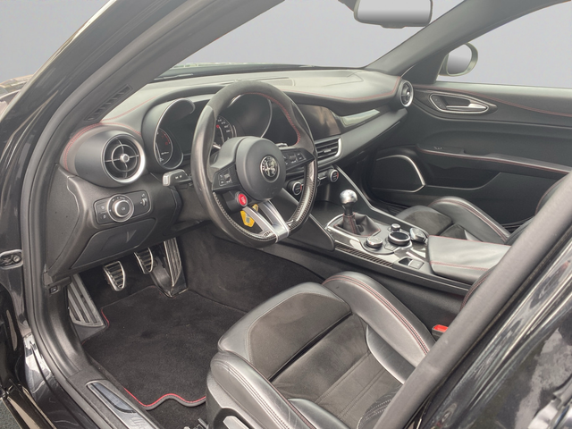 Alfa Romeo Giulia Quadrifoglio 2.9 V6 Biturbo 510 hp RWD - автомобили, коли, обяви за нови и употребявани 15