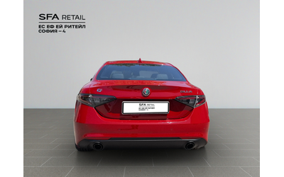 Alfa Romeo Giulia TI 2.2 Diesel 210 hp AT8 Q4 - автомобили, коли, обяви за нови и употребявани 6