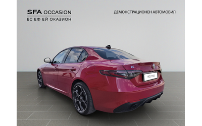 Alfa Romeo Giulia VELOCE 2.0 Petrol 280 hp AT8 Q4 - автомобили, коли, обяви за нови и употребявани 8