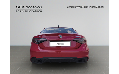 Alfa Romeo Giulia VELOCE 2.0 Petrol 280 hp AT8 Q4 - автомобили, коли, обяви за нови и употребявани 9