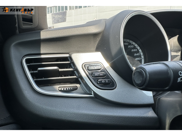 Alfa Romeo Giulietta 1.6d 105к.с. - автомобили, коли, обяви за нови и употребявани 15