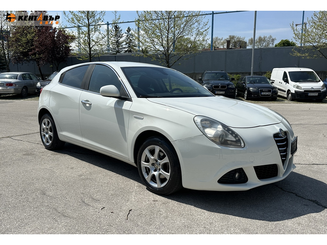 Alfa Romeo Giulietta 1.6d 105к.с. - автомобили, коли, обяви за нови и употребявани 5