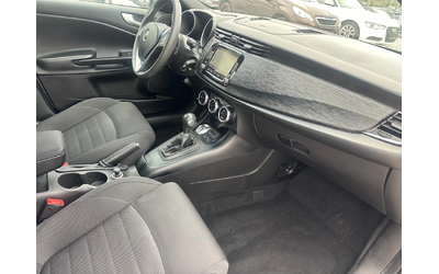 Alfa Romeo Giulietta ШВЕЙЦАРИЯ АВТОМАТИК НАВИГАЦИЯ - автомобили, коли, обяви за нови и употребявани 10