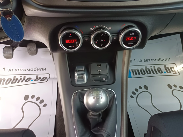 Alfa Romeo Giulietta FACELIFT/1.6JTDm - автомобили, коли, обяви за нови и употребявани 10
