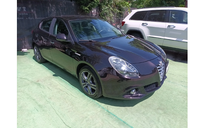 alfa-romeo-giulietta - 2