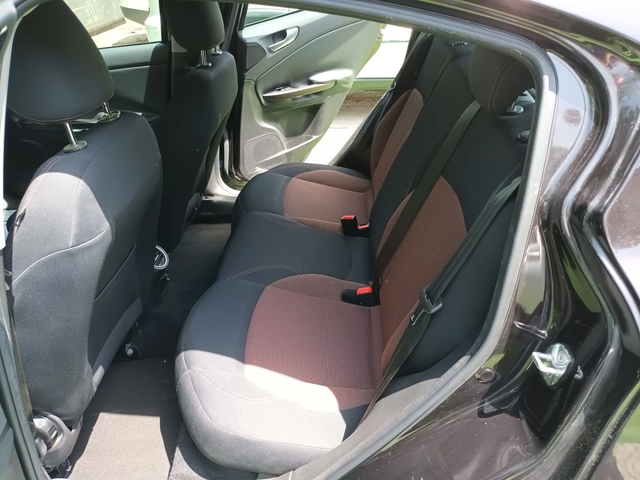 Alfa Romeo Giulietta FACELIFT/1.6JTDm - автомобили, коли, обяви за нови и употребявани 8